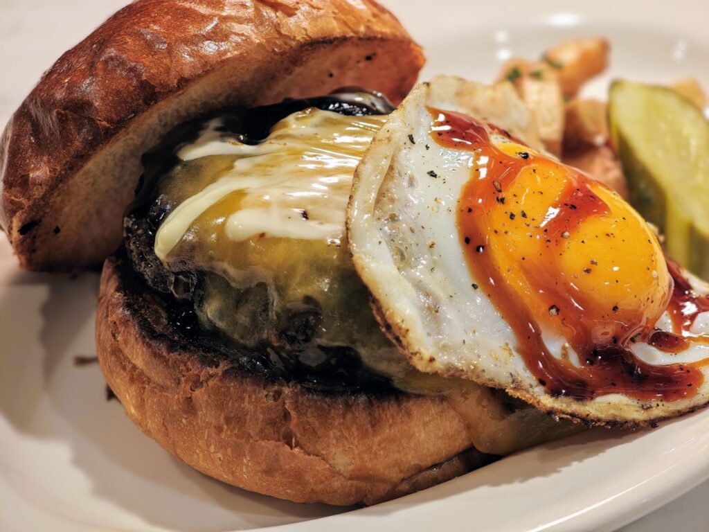 広尾「TEDDY BROWN」のTB BURGER