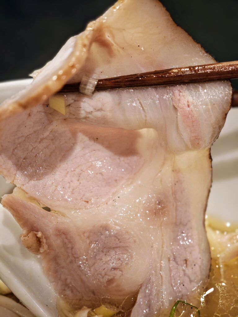 赤坂「Ramen 翡翠」の特製塩ラーメン