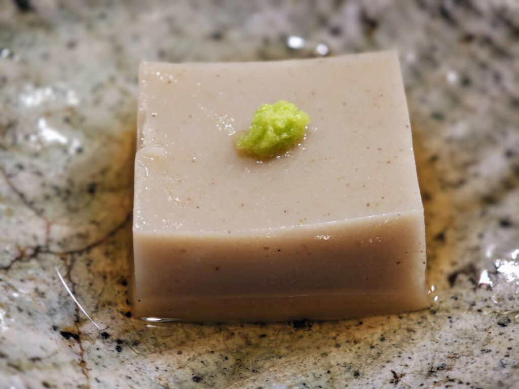 千歳烏山「東白庵かりべ」の蕎麦豆腐