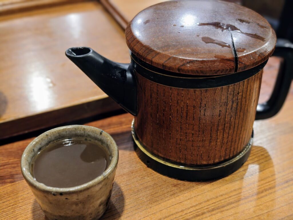 千歳烏山「東白庵かりべ」の蕎麦湯