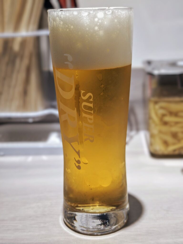 市ヶ谷「てつ家」の生ビール