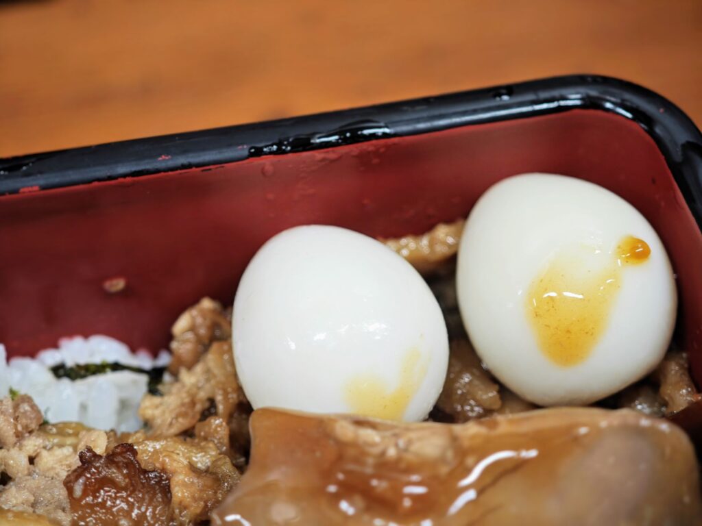 築地場外市場「鳥めし 鳥藤 分店」のとり重